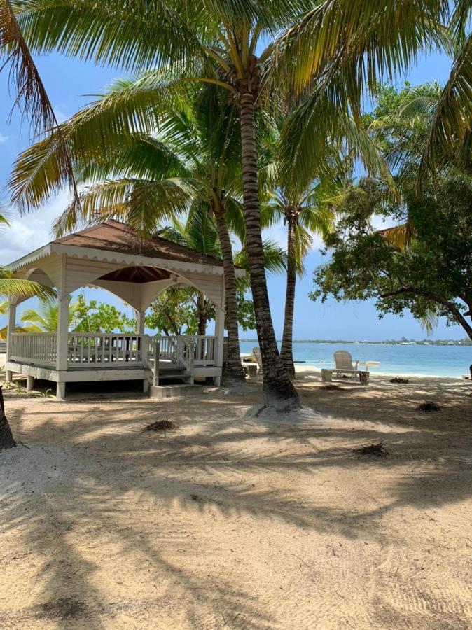 Sea Eye Hotel - Laguna Building Utila Exterior photo